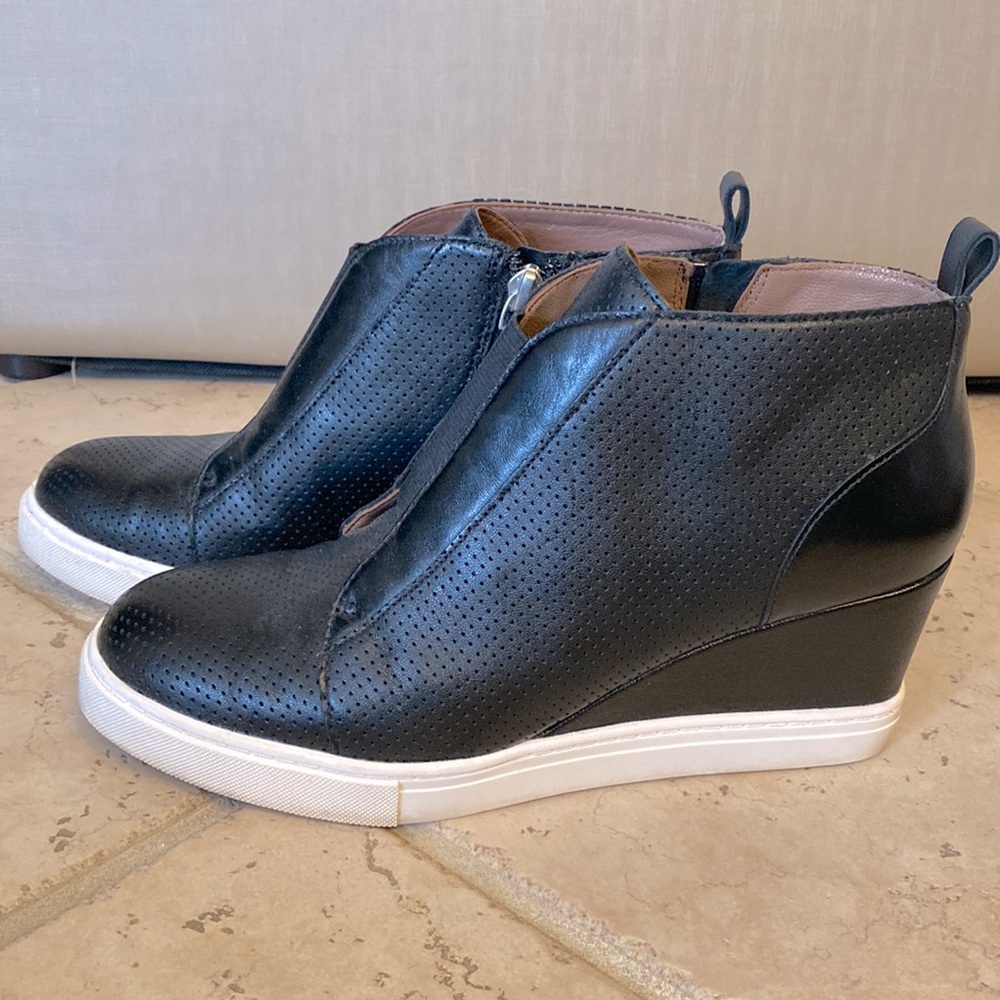 Lines Paolo black leather platform sneaker